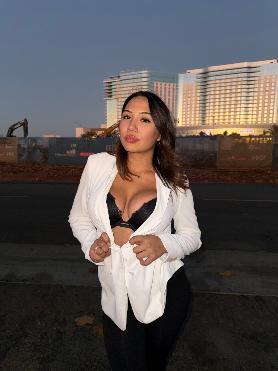 Take a pause and enjoy Ali Cruz — streaming from Lilongwe