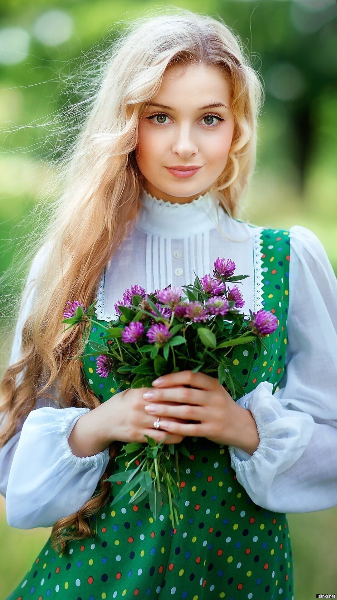 Girls in Slavic costumes in Lilongwe